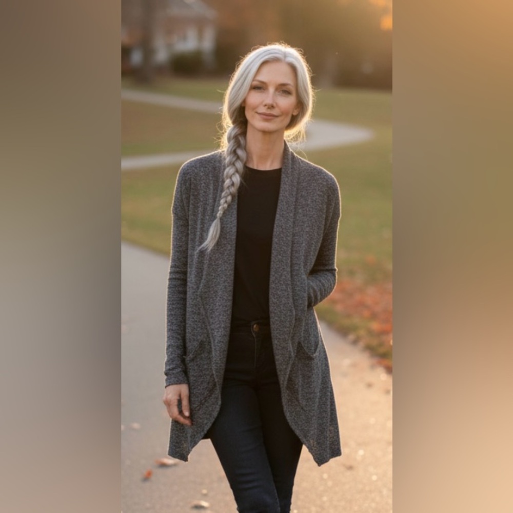 SOFT SURROUNDINGS Cardigan Sweater Tunic Duster Black Gray Open Soft Small